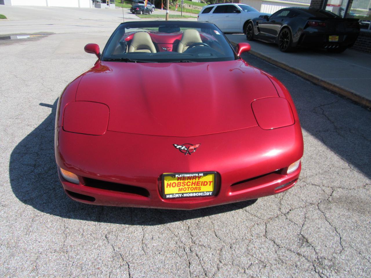 Used 2004 Chevrolet Corvette Convertible w/ Preferred Equipment Group RWD image 2
