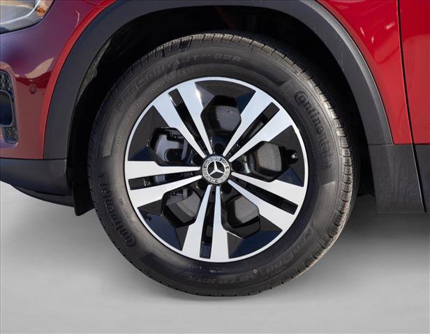 Certified 2026 Mercedes-Benz GLB 250 4MATIC image 9