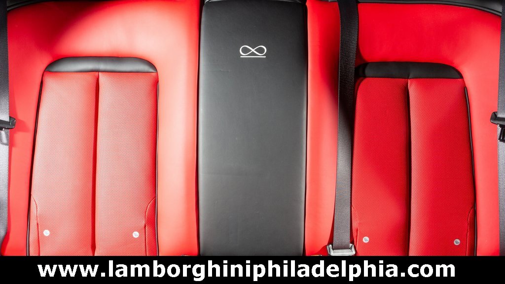 Used 2023 Rolls-Royce Ghost Black Badge w/ Black Badge Ghost Package image 36