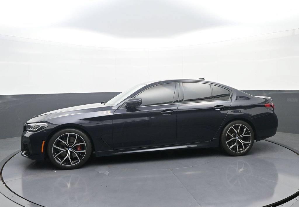 Used 2023 BMW 530i xDrive w/ M Sport Package AWD/4WD image 4