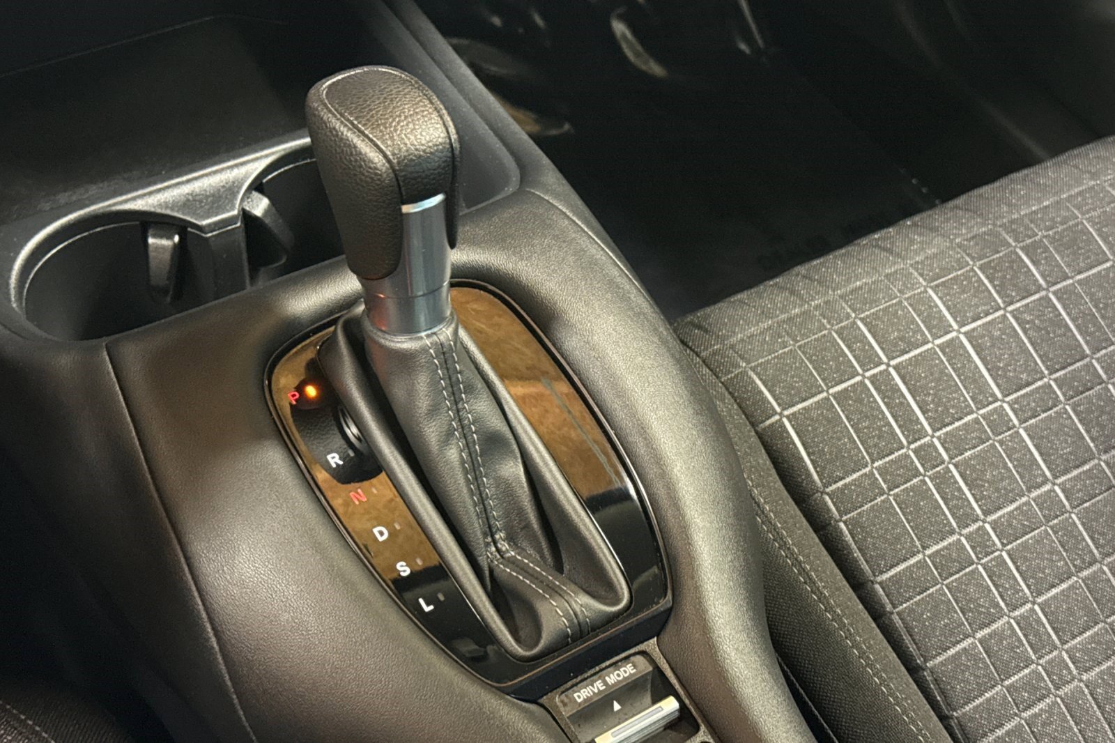 Certified 2023 Honda HR-V LX image 15