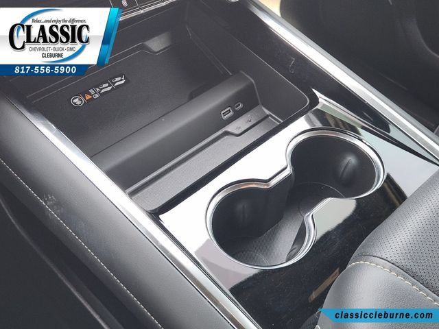 Used 2025 Chevrolet Tahoe Premier AWD/4WD image 21