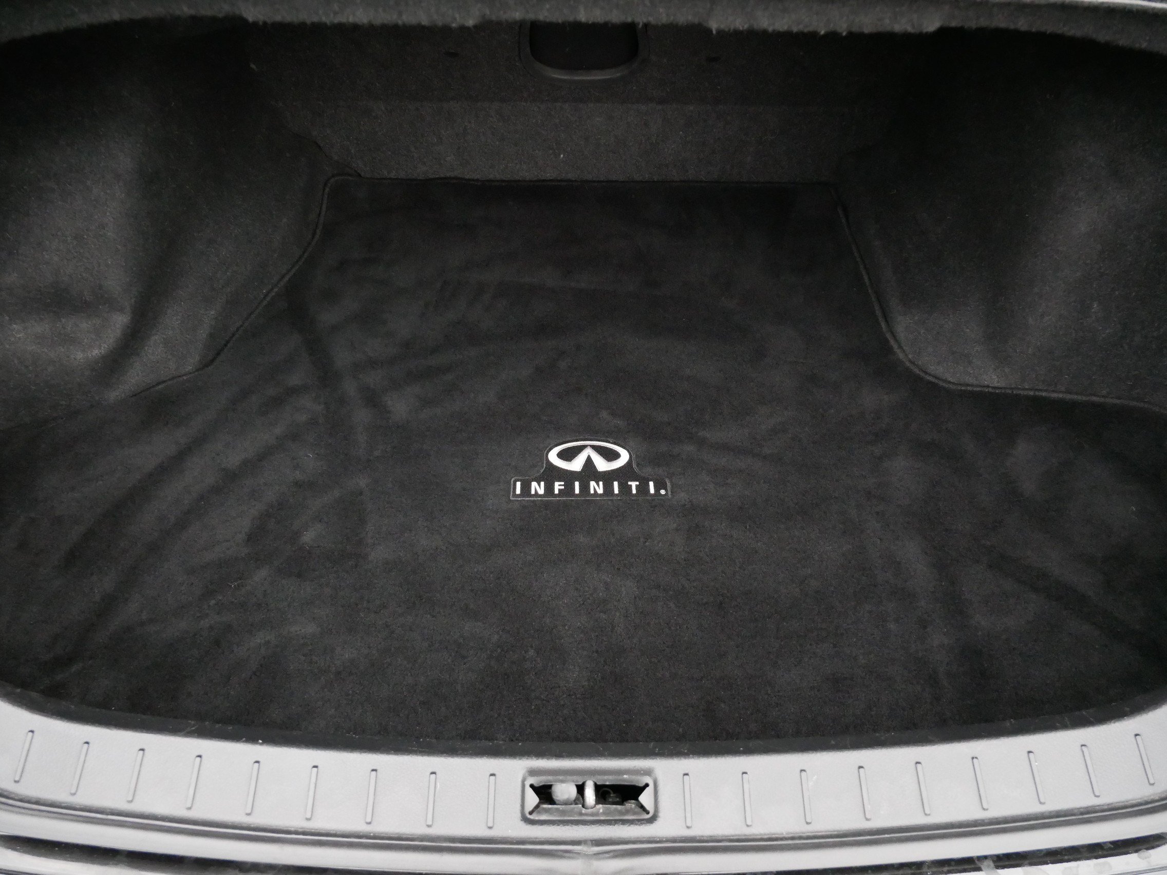 Used 2013 INFINITI G37 x Sedan w/ Premium Pkg AWD/4WD image 18