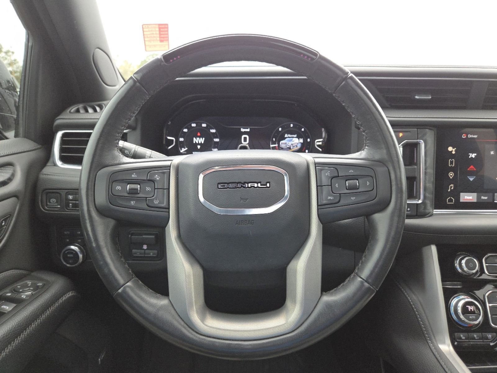 Used 2023 GMC Yukon XL Denali w/ Denali Reserve Package image 33