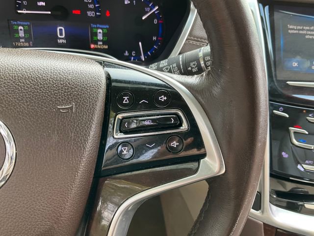 Used 2015 Cadillac SRX Luxury image 13