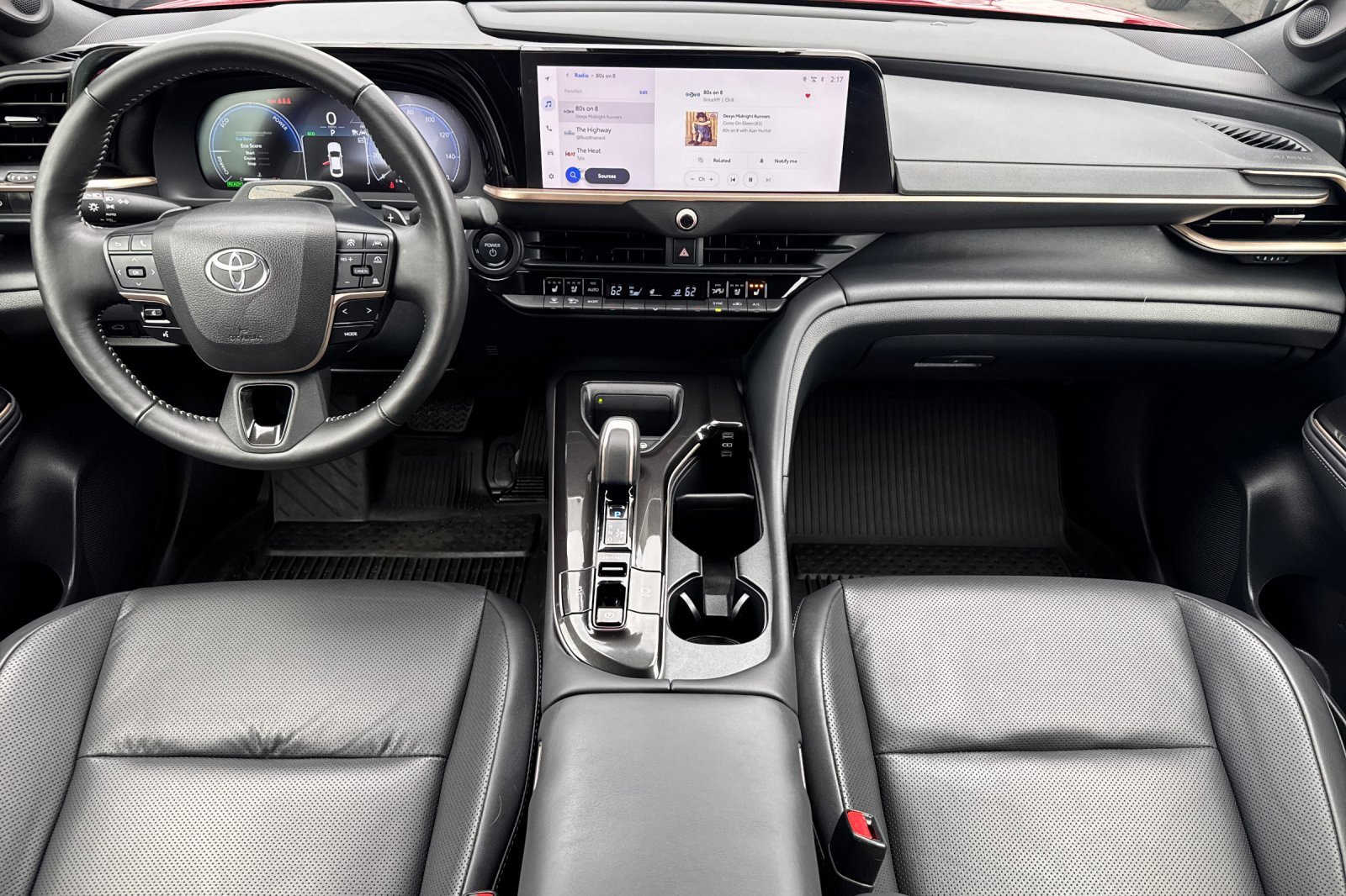 Used 2024 Toyota Crown Platinum image 4