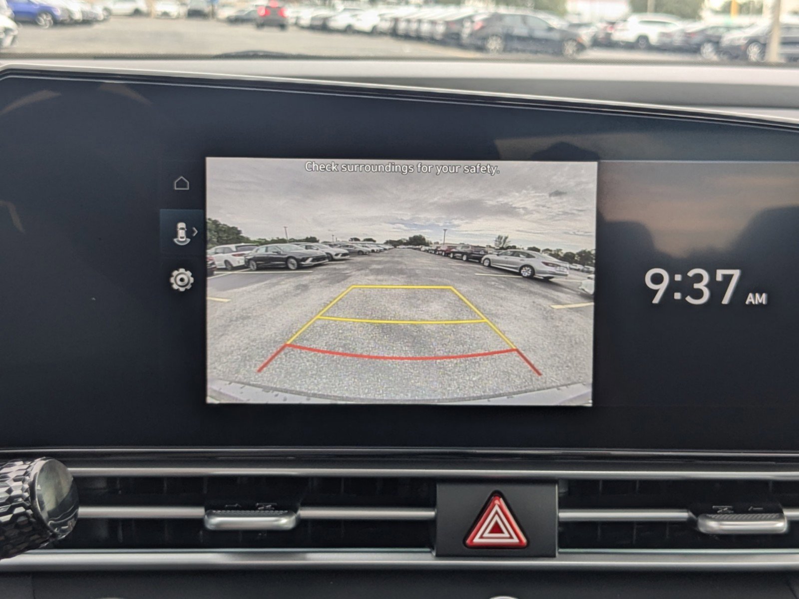 New 2025 Hyundai Elantra SEL image 21