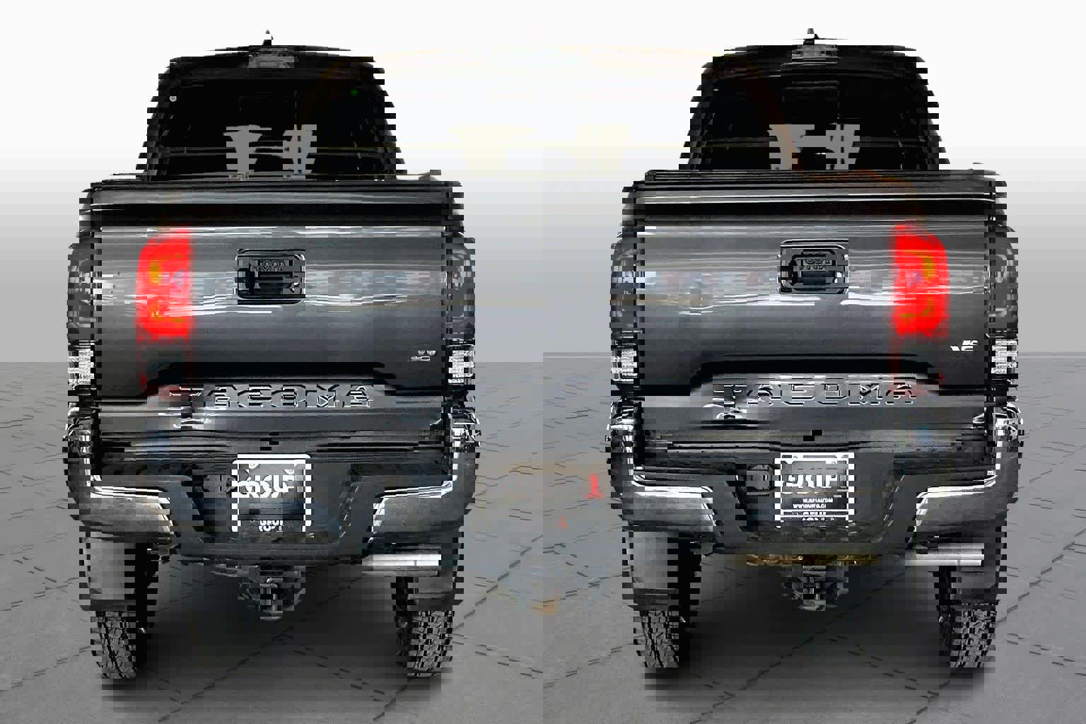 Used 2023 Toyota Tacoma SR5 image 8