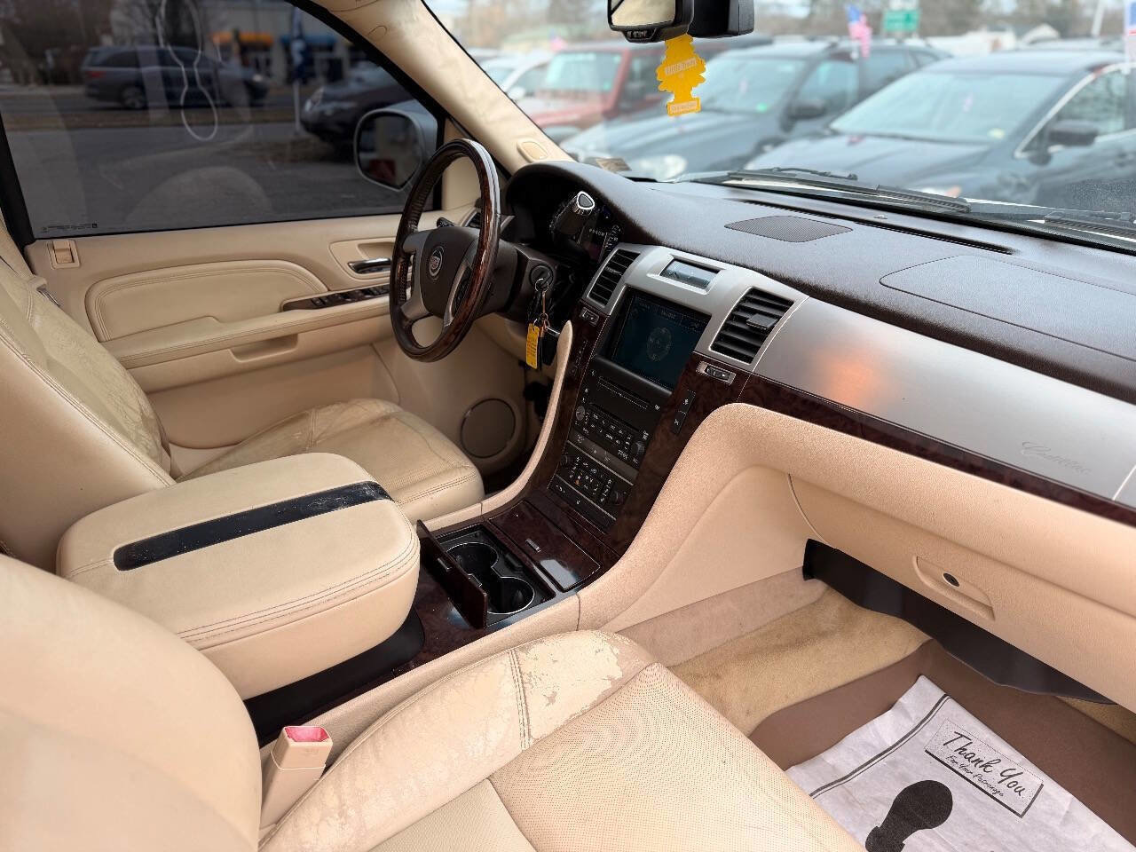 Used 2007 Cadillac Escalade 2WD w/ Information Package image 14