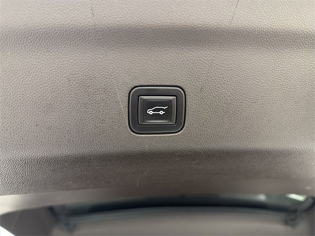 Used 2021 GMC Yukon Denali w/ Denali Ultimate Package image 16