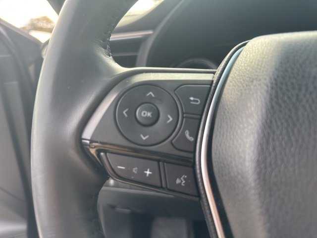 Used 2022 Toyota Venza image 11