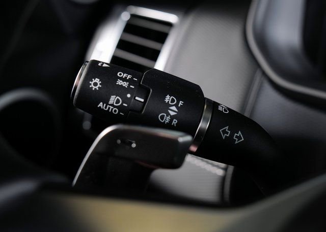 New 2026 Land Rover Discovery Limited Edition image 23