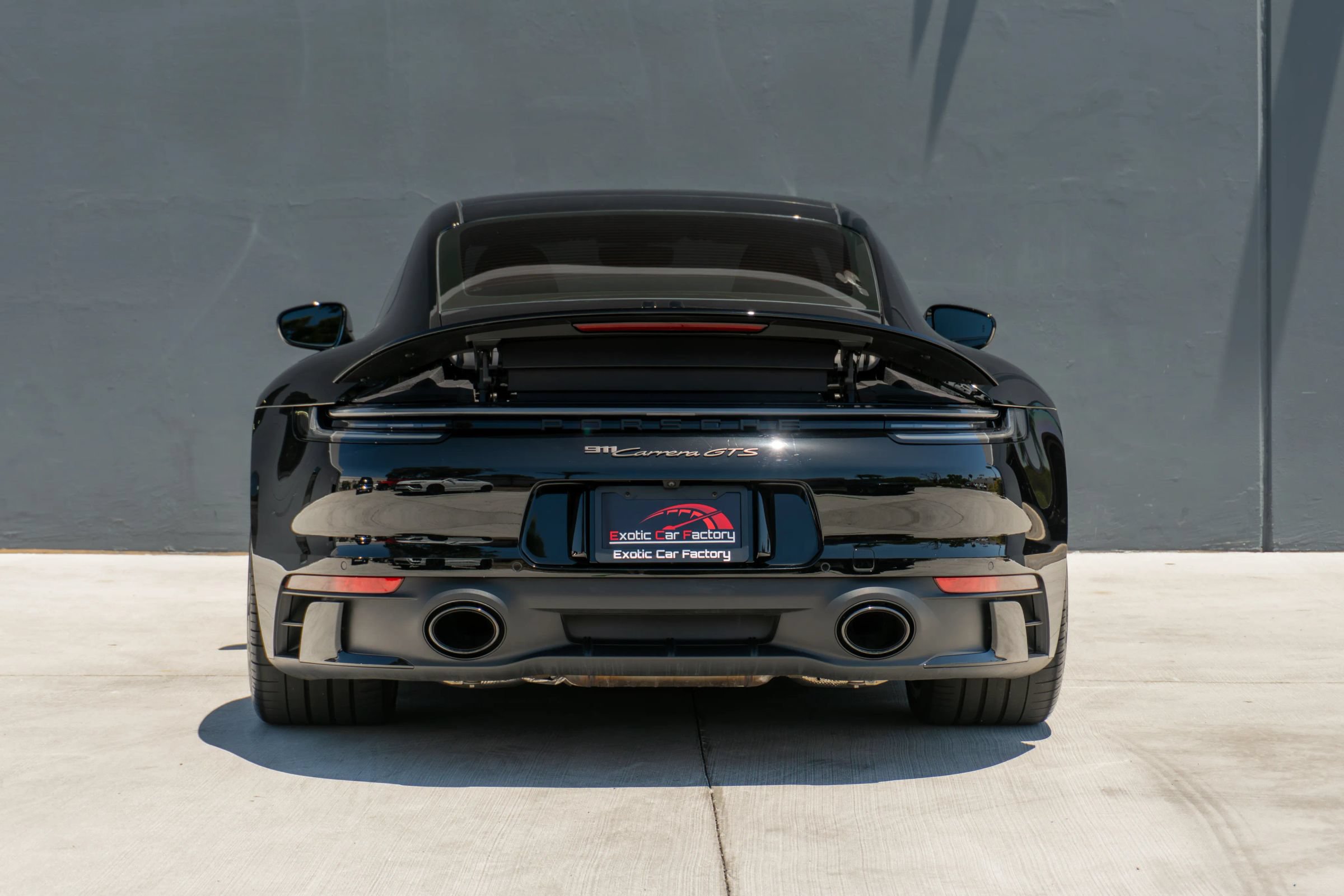 Used 2024 Porsche 911 Carrera S RWD image 8