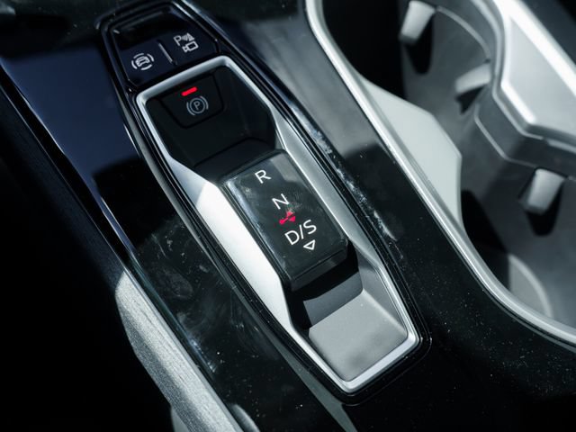 New 2026 Audi A6 Premium Plus AWD/4WD image 12