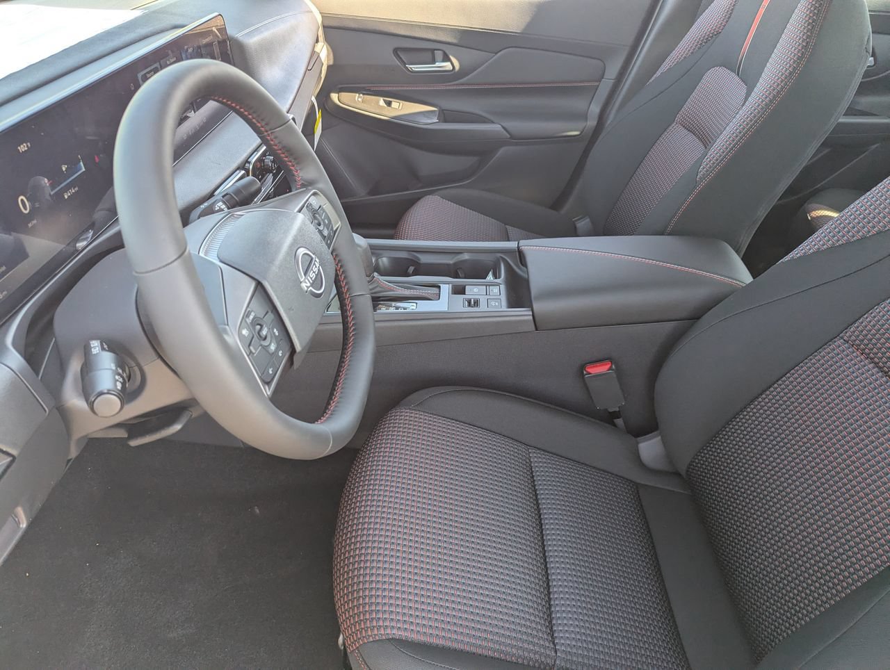 New 2027 Nissan Sentra SR w/ SR All Weather Package FWD image 12