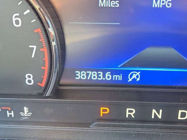 Used 2021 Ford Explorer XLT AWD/4WD image 24