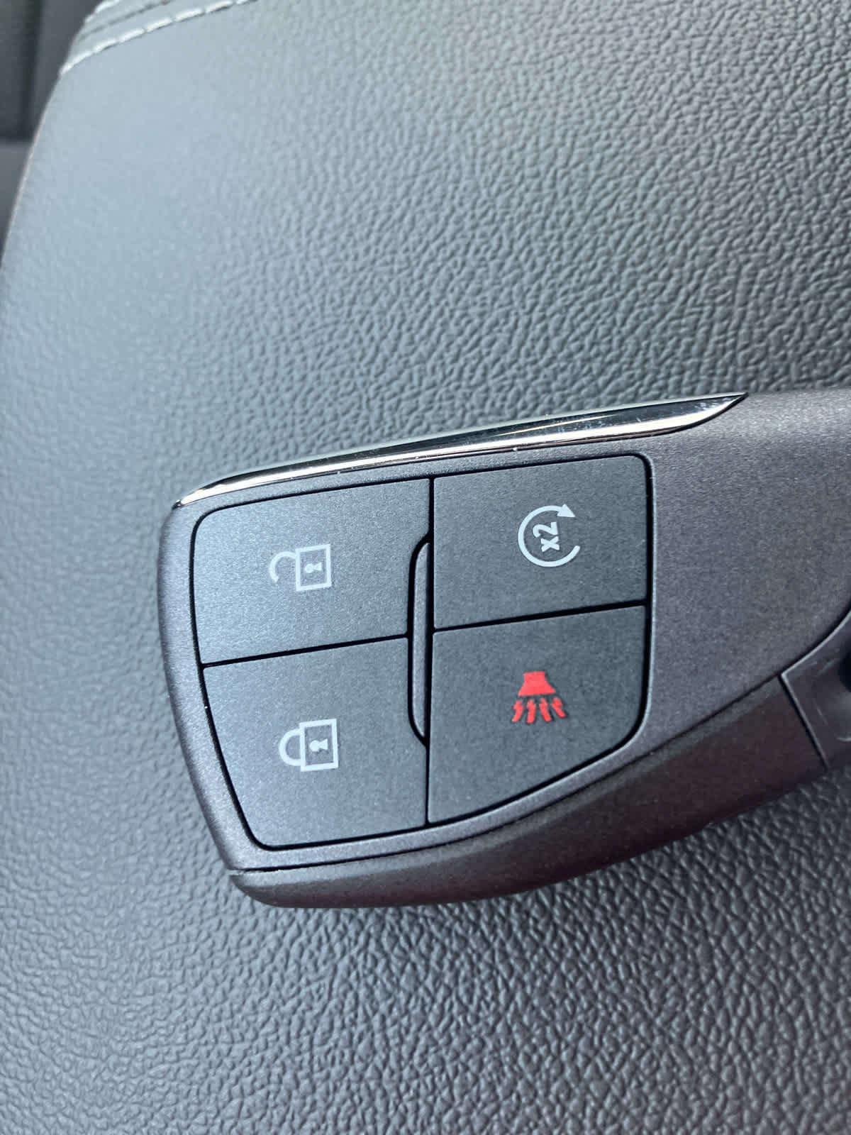 New 2026 GMC Canyon Elevation w/ Convenience Package RWD image 30
