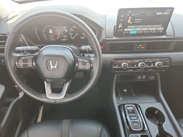 Used 2025 Honda Pilot EX-L image 11