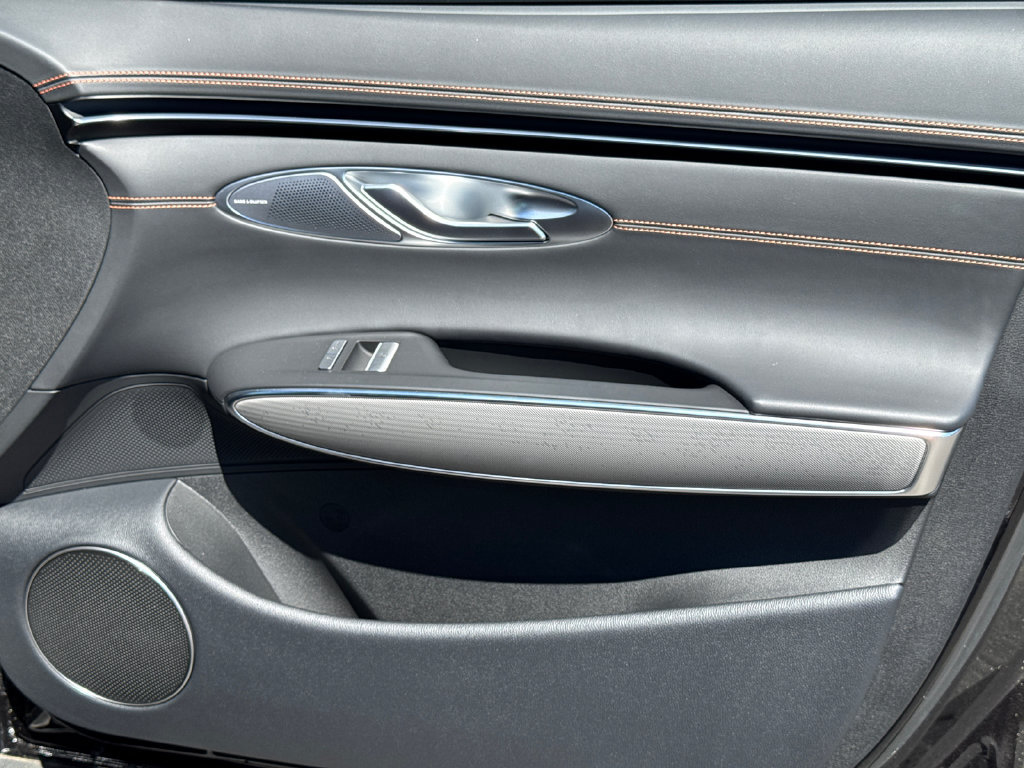 New 2026 Genesis GV70 3.5T Sport Advanced AWD/4WD image 14