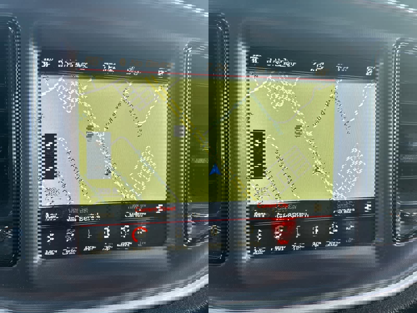 Used 2020 Dodge Challenger SXT w/ Driver Convenience Group image 33