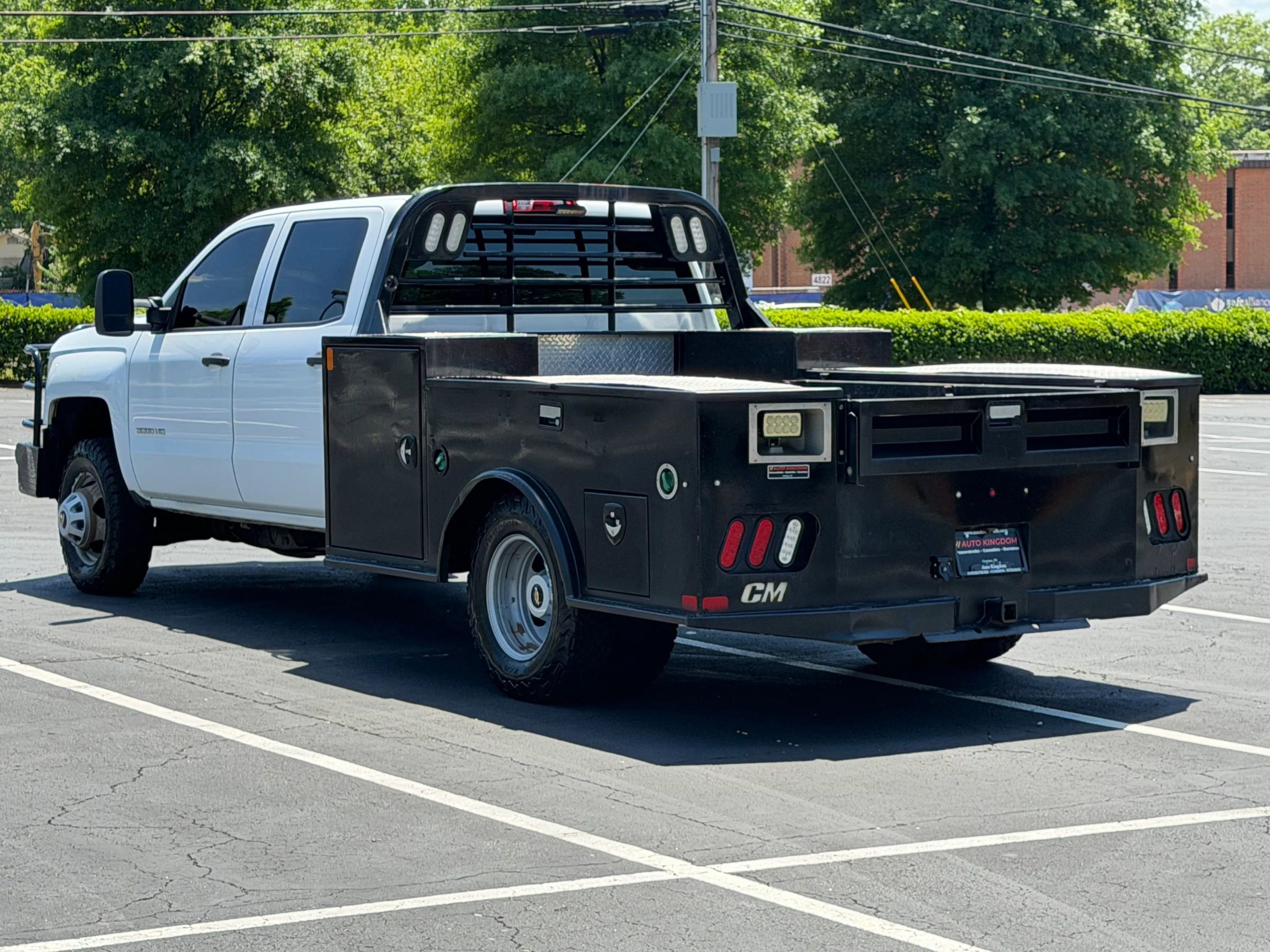 Used 2019 Chevrolet Silverado 3500 W/T AWD/4WD image 8