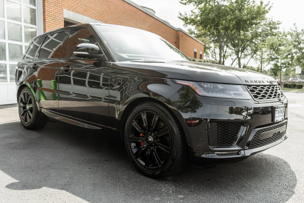 Used 2022 Land Rover Range Rover Sport HST image 5