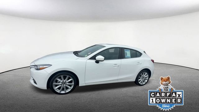 Used 2017 MAZDA MAZDA3 Grand Touring image 4