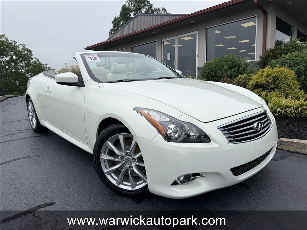 Used 2012 INFINITI G37 Convertible w/ Premium Pkg RWD image 1