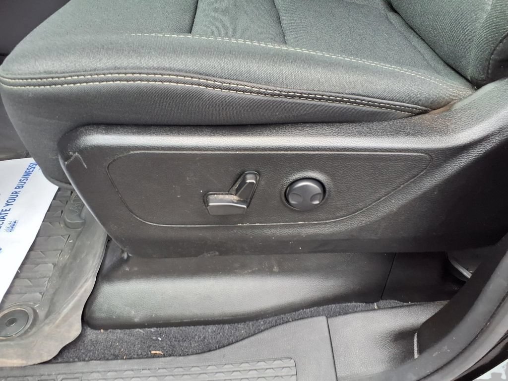 Certified 2025 RAM 1500 Big Horn AWD/4WD image 22