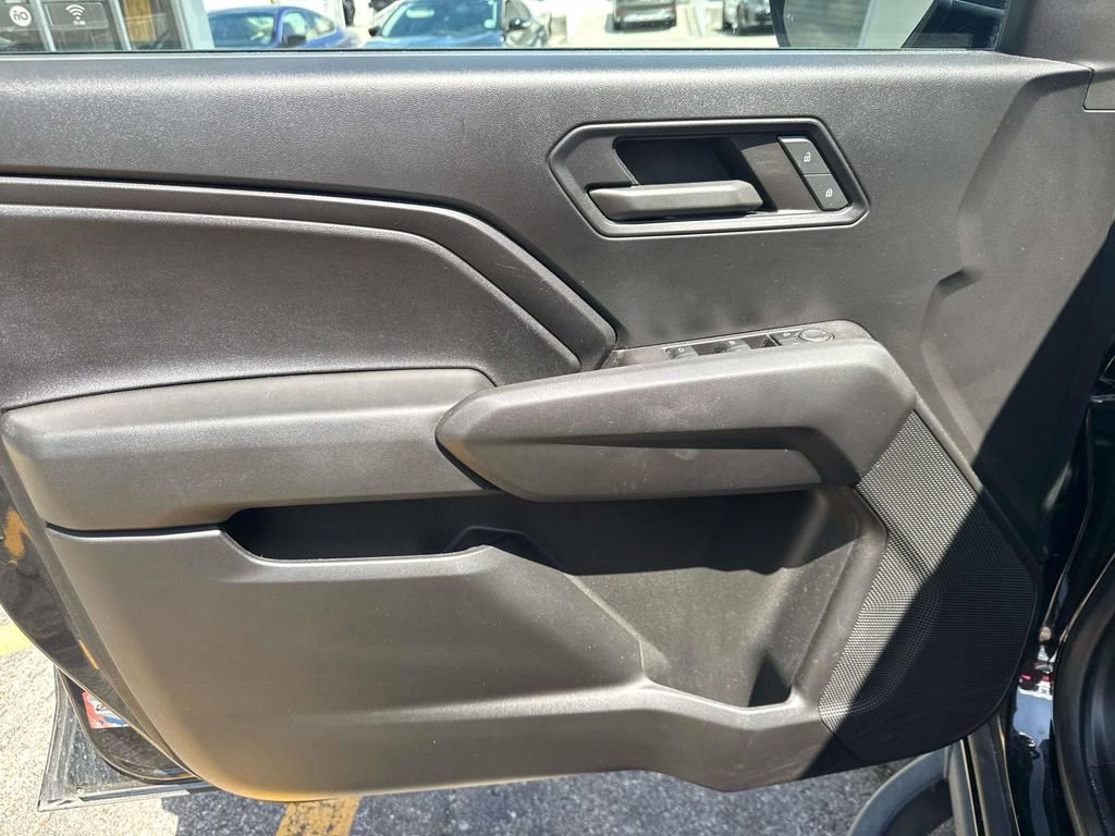 Used 2024 Chevrolet Colorado Trail Boss w/ Advanced Trailering Package AWD/4WD image 17