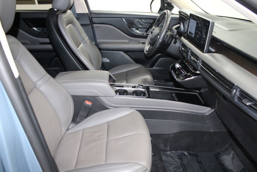 Used 2024 Lincoln Corsair Grand Touring w/ Equipment Group 301A image 27