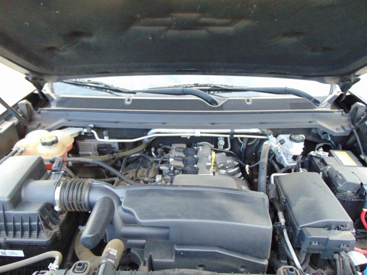 Used 2022 Chevrolet Colorado LT w/ Fleet Safety Package image 32