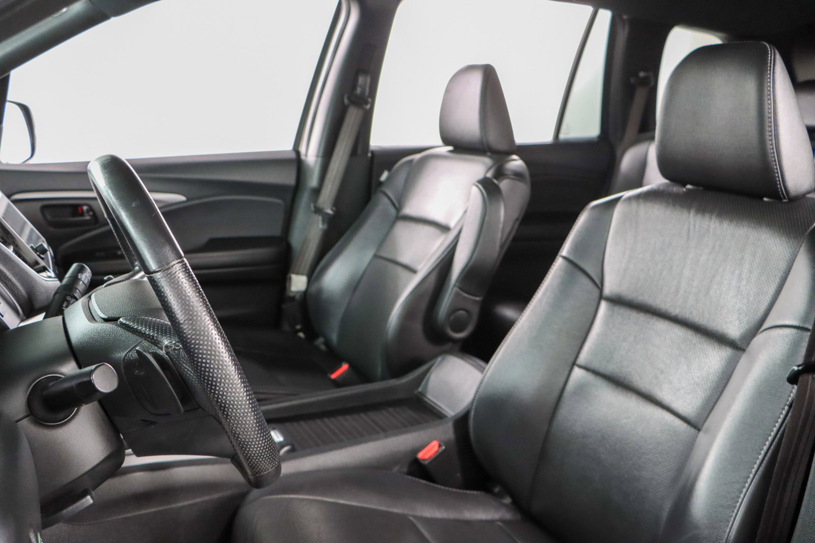 Used 2023 Honda Passport EX-L image 24