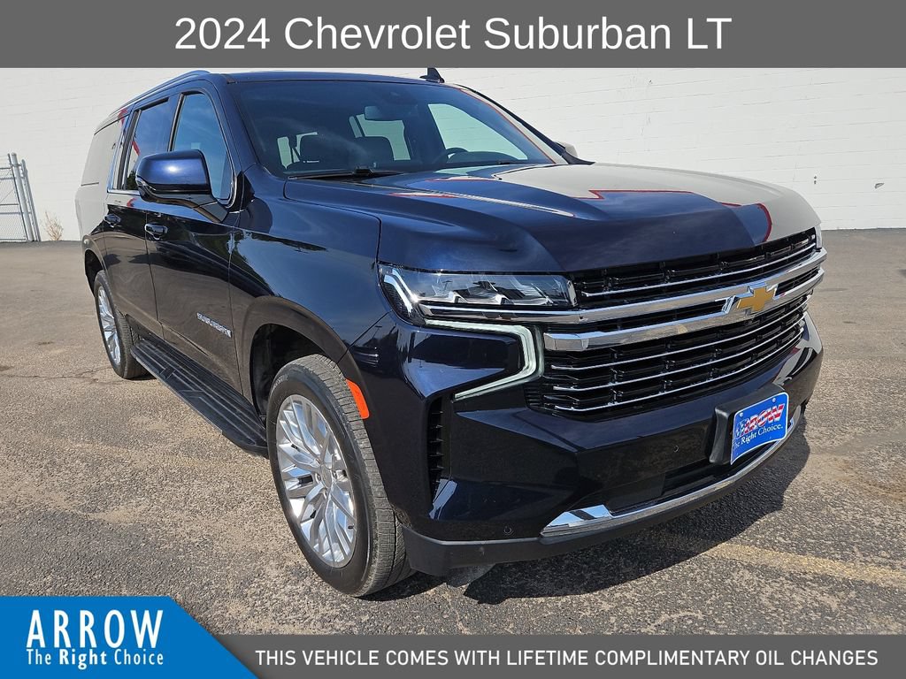 Used 2024 Chevrolet Suburban LT w/ Luxury Package AWD/4WD image 2