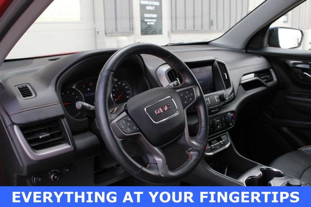 Used 2023 GMC Terrain AT4 image 2