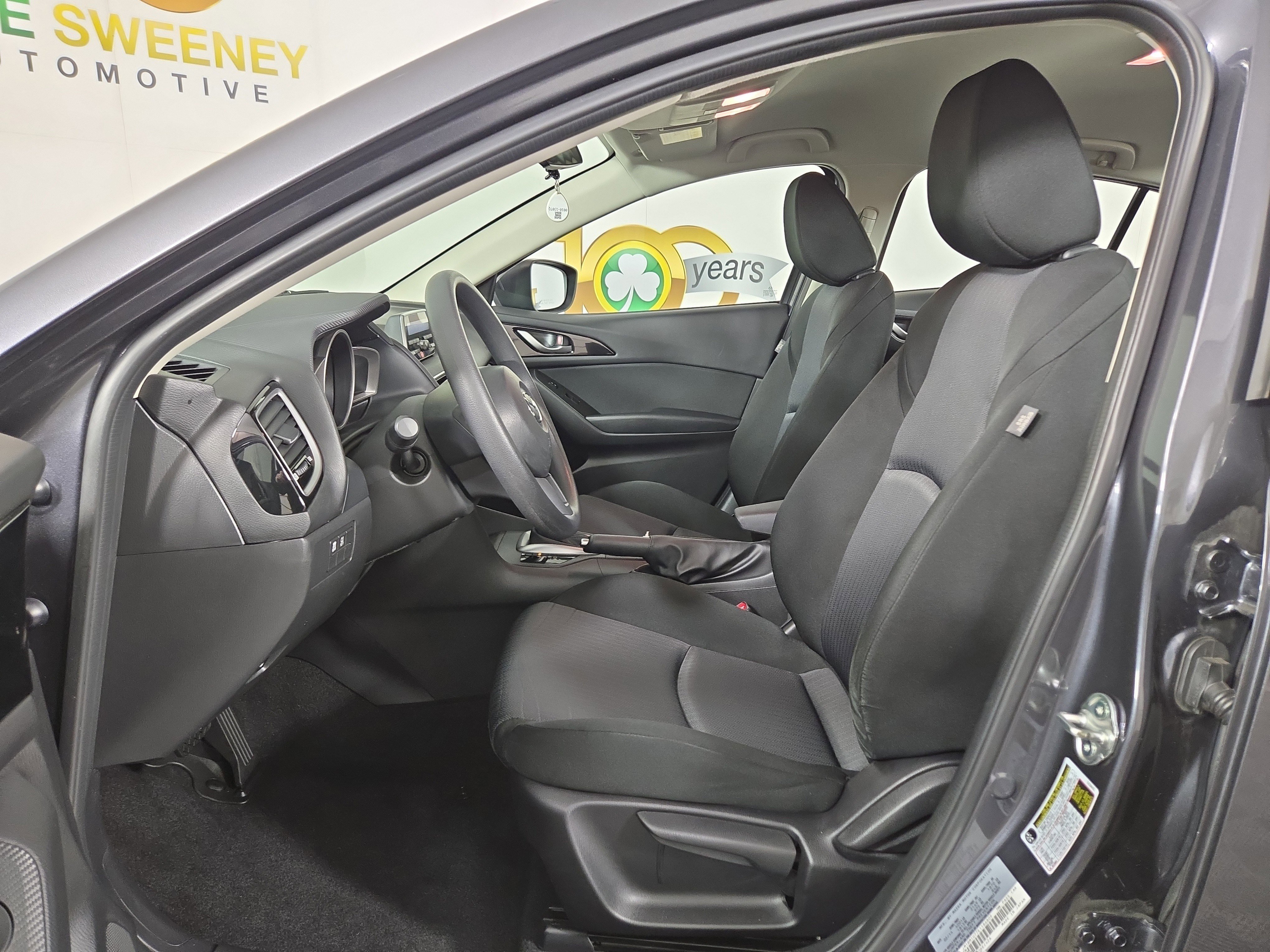 Used 2014 MAZDA MAZDA3 i Sport image 11