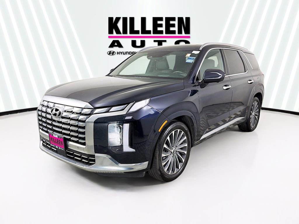 Used 2024 Hyundai Palisade Calligraphy image 3
