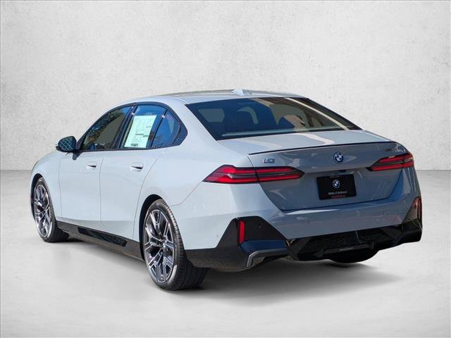 Used 2026 BMW i5 eDrive40 AWD/4WD image 8