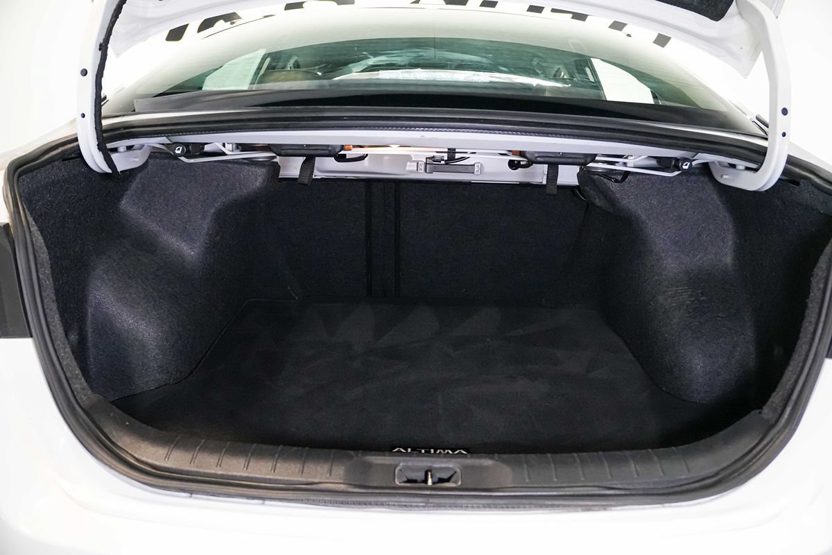 Used 2022 Nissan Altima 2.5 SR FWD image 22