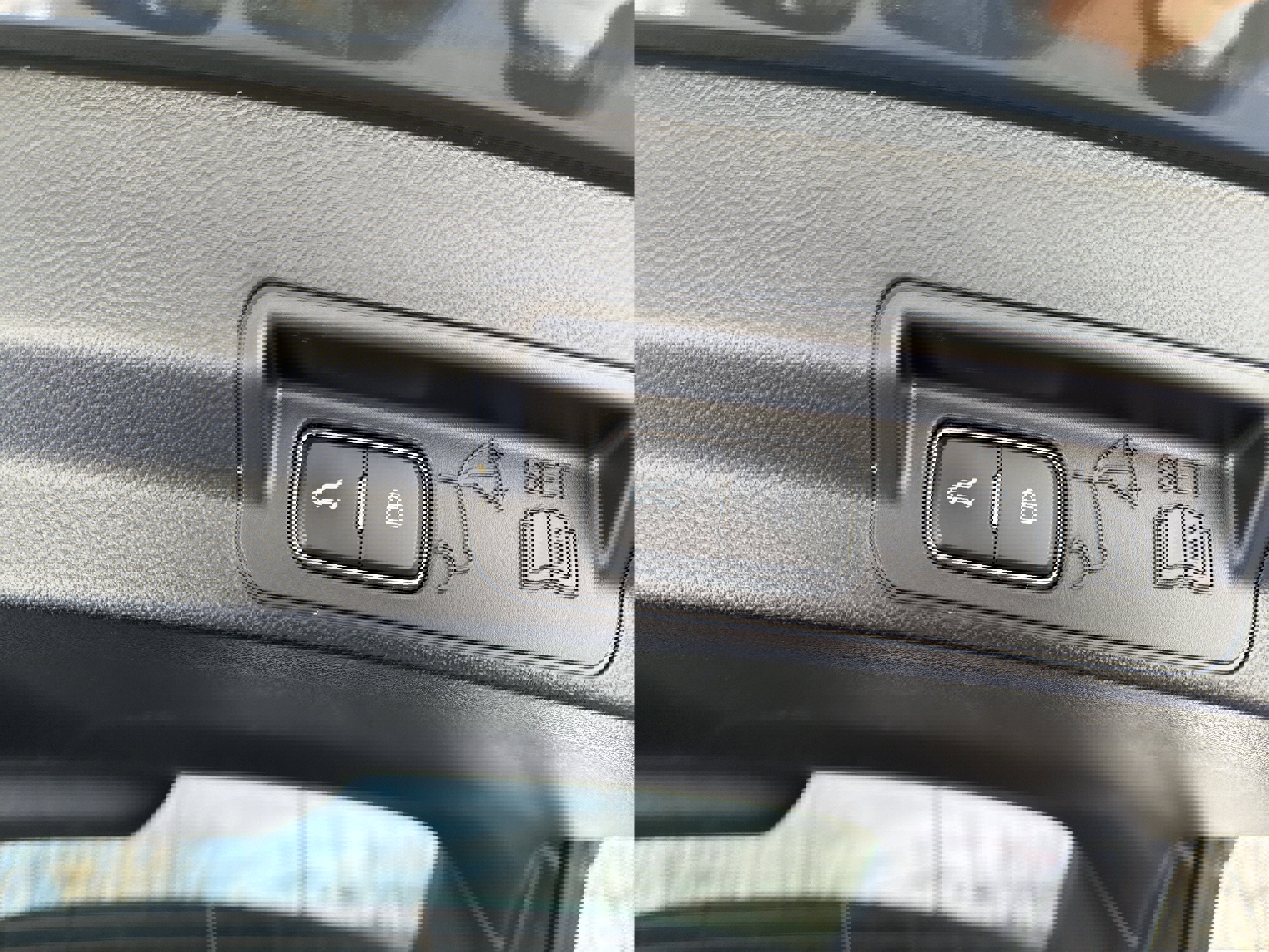 Used 2022 Ford Explorer XLT w/ Equipment Group 202A image 27