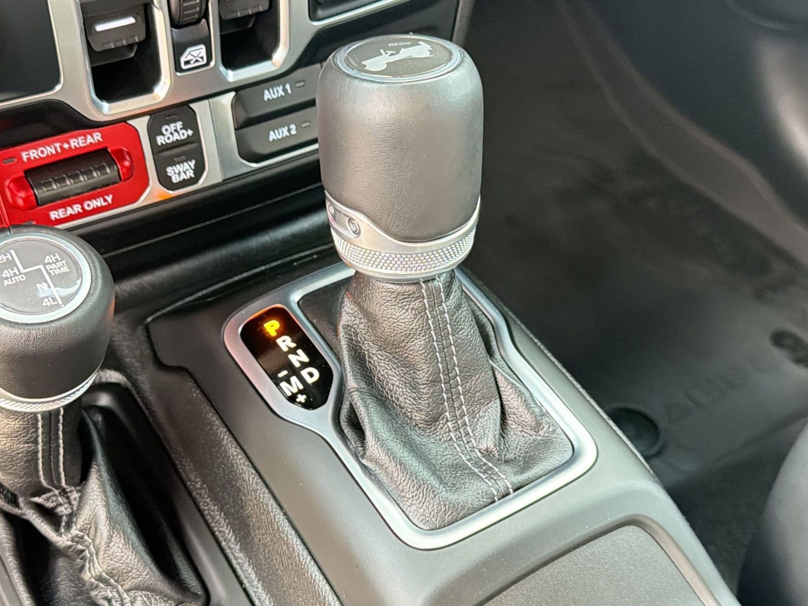 Used 2025 Jeep Wrangler Unlimited Rubicon image 18