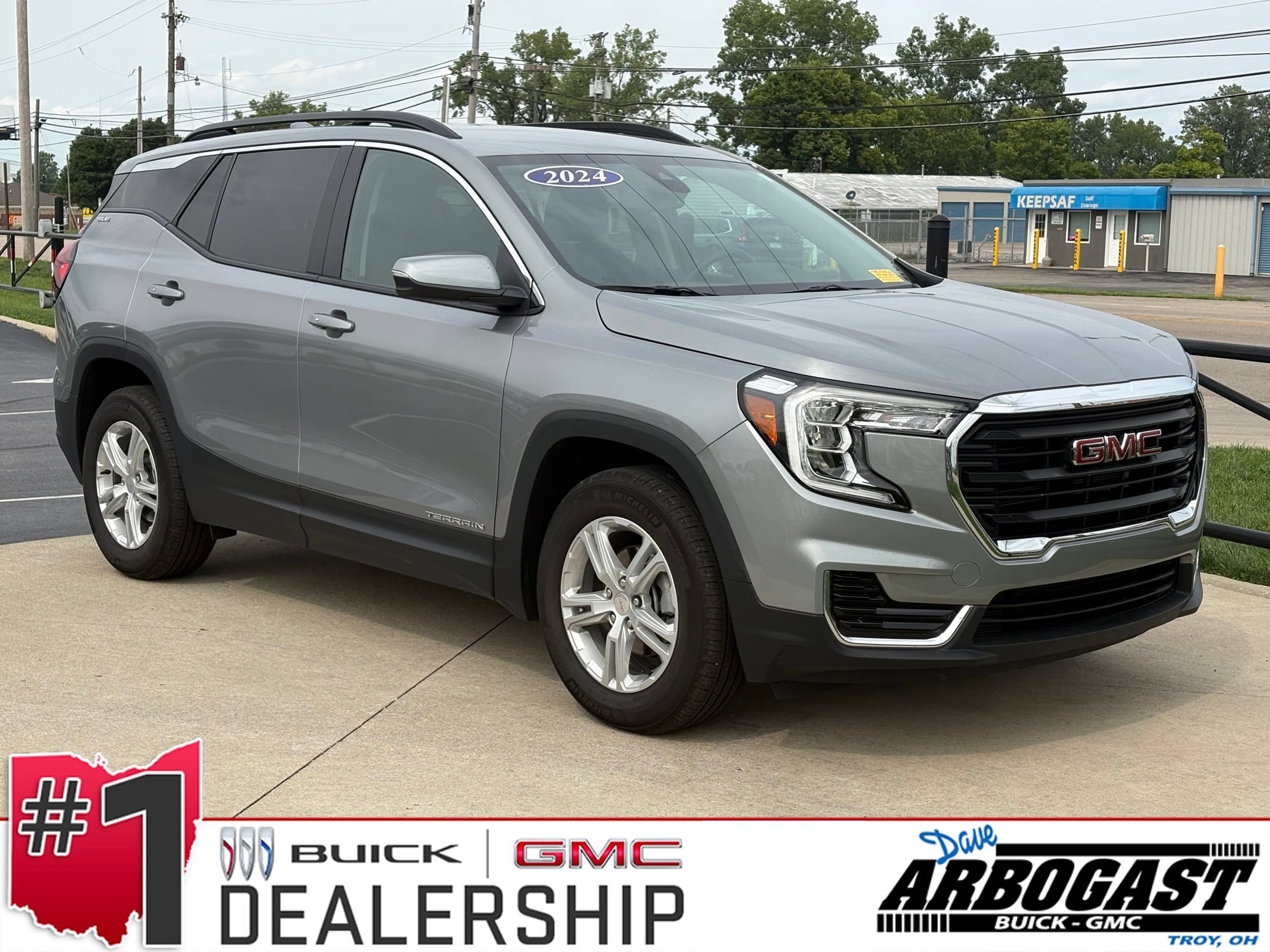 Used 2024 GMC Terrain SLE w/ Driver Convenience Package