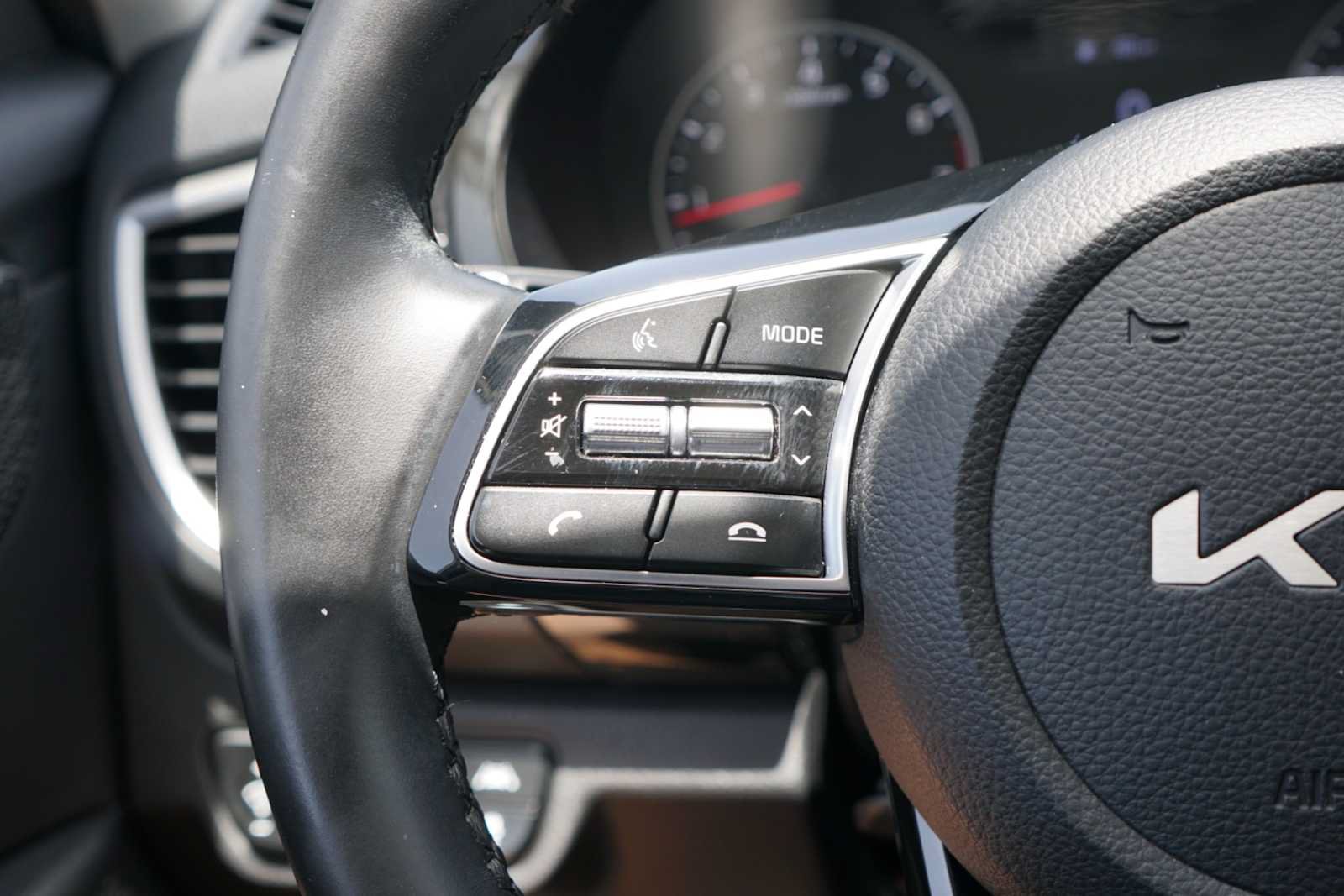 Certified 2022 Kia Seltos EX AWD/4WD image 16