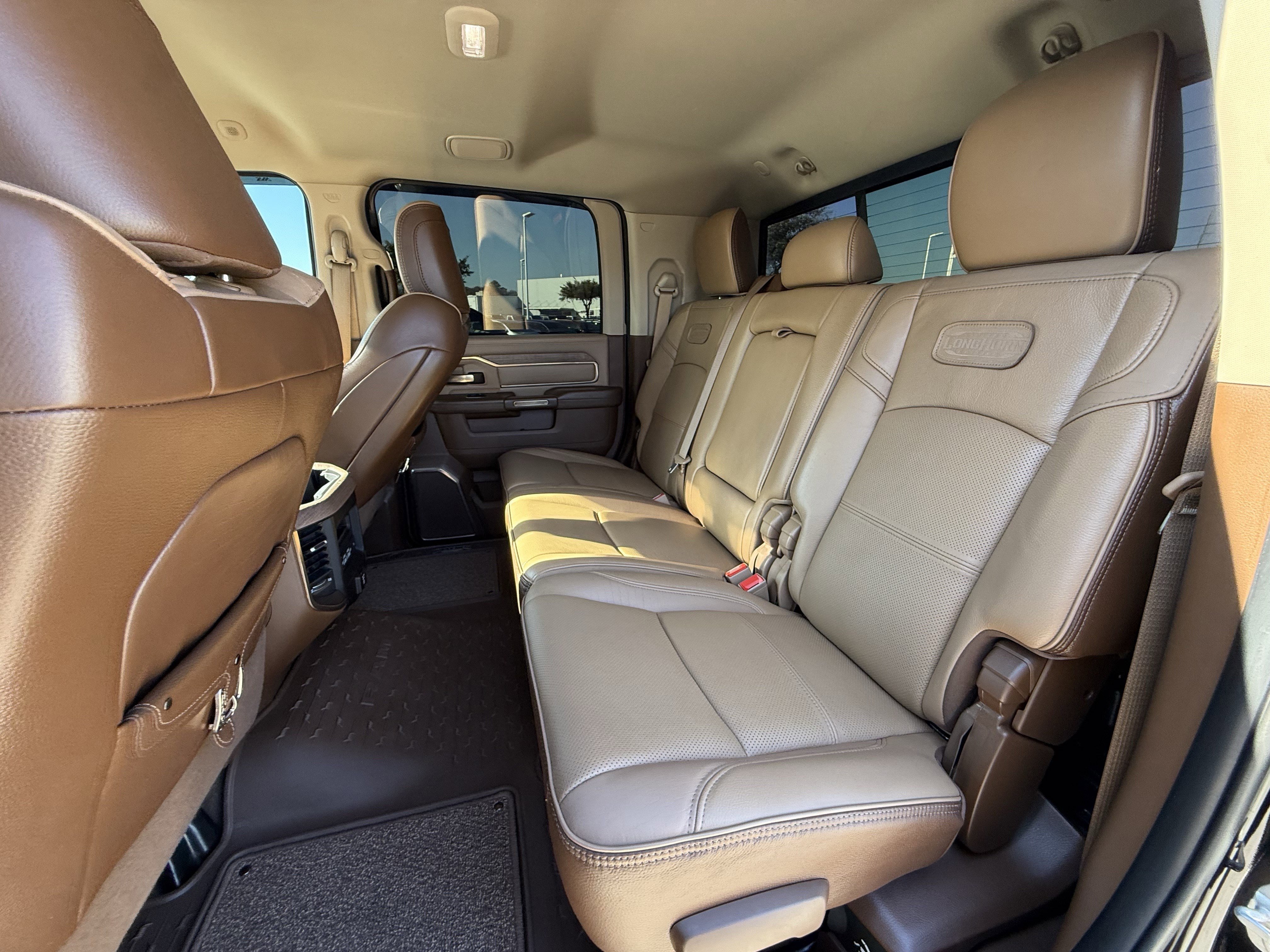 Used 2022 RAM 3500 Limited image 29