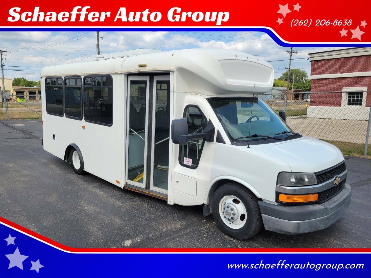 Used 2015 Chevrolet Express 4500 w/ Shuttle Bus Package