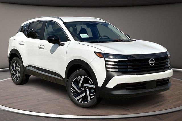 New 2026 Nissan Kicks SV w/ SV Premium Package image 2