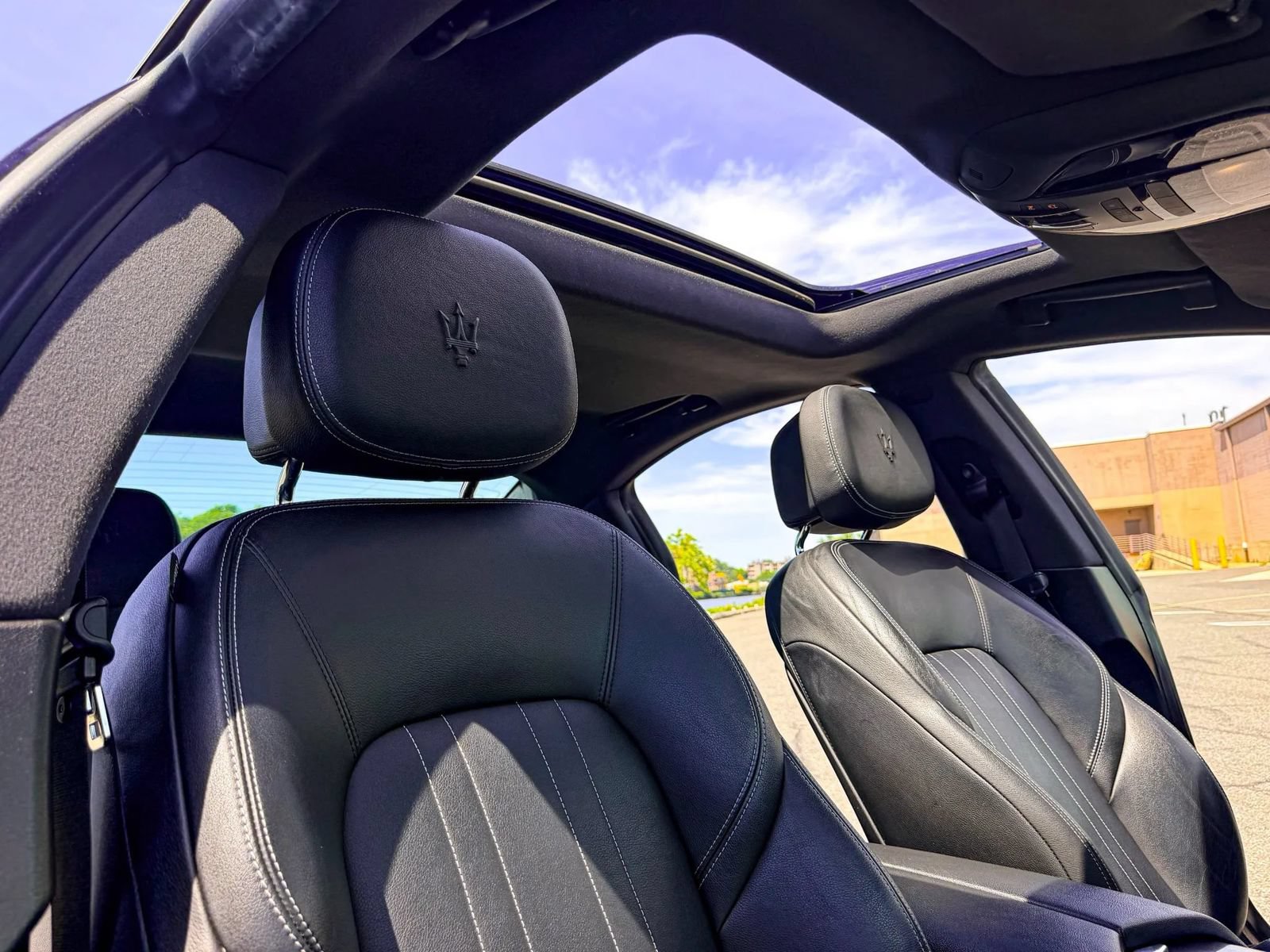 Used 2018 Maserati Ghibli S Q4 AWD/4WD image 18