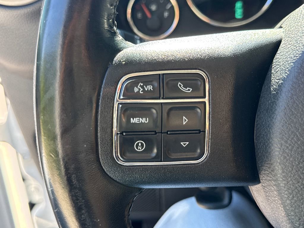 Used 2016 Jeep Wrangler Unlimited Sport w/ Connectivity Group AWD/4WD image 28
