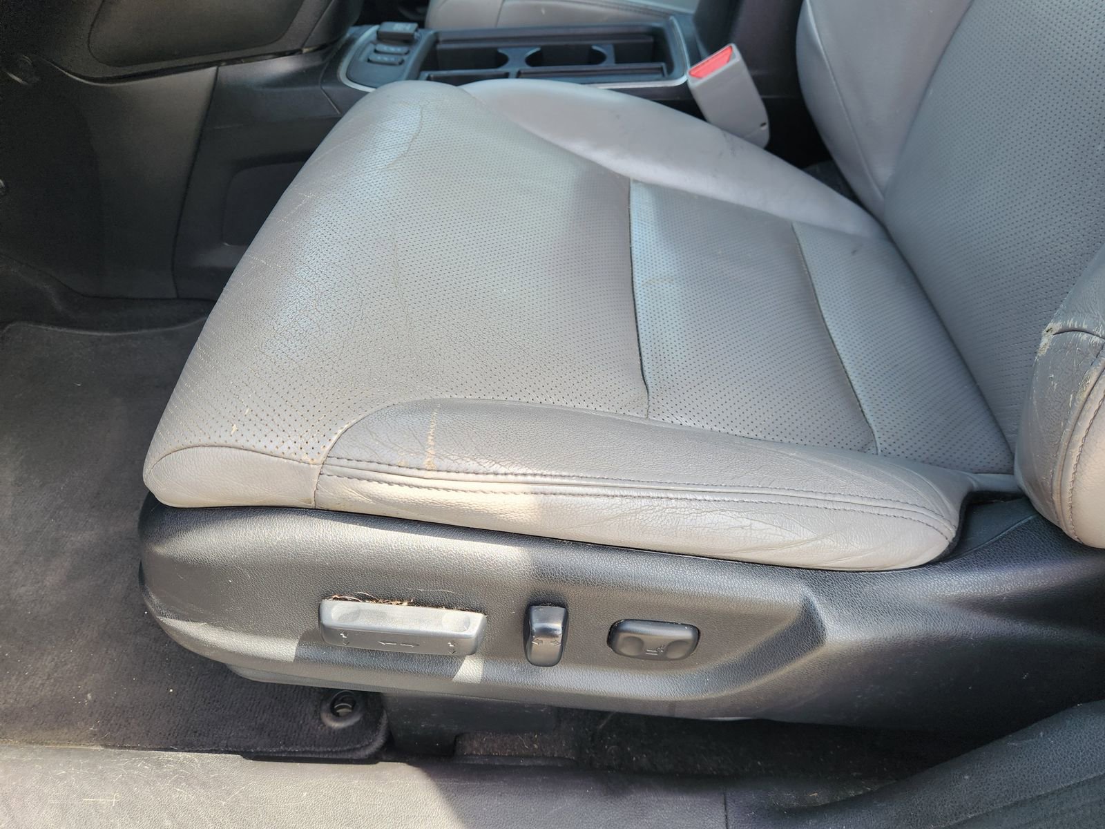 Used 2015 Honda CR-V Touring image 29