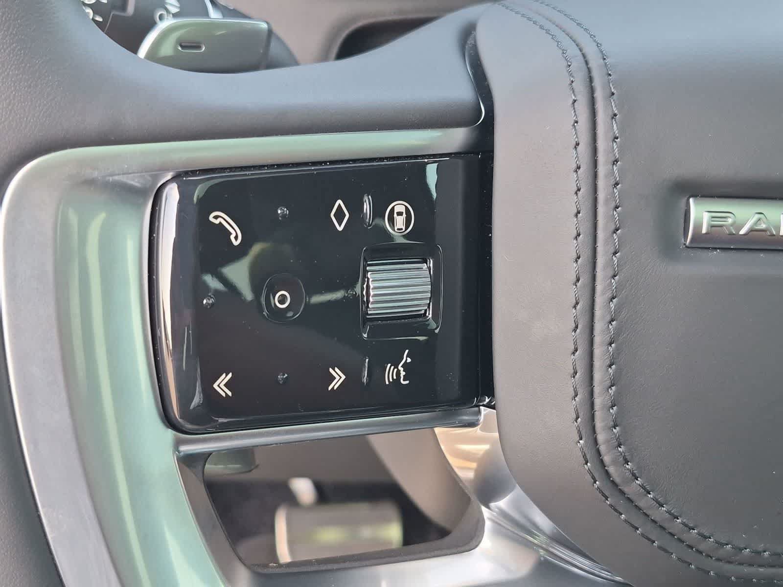 New 2026 Land Rover Range Rover SE AWD/4WD image 17